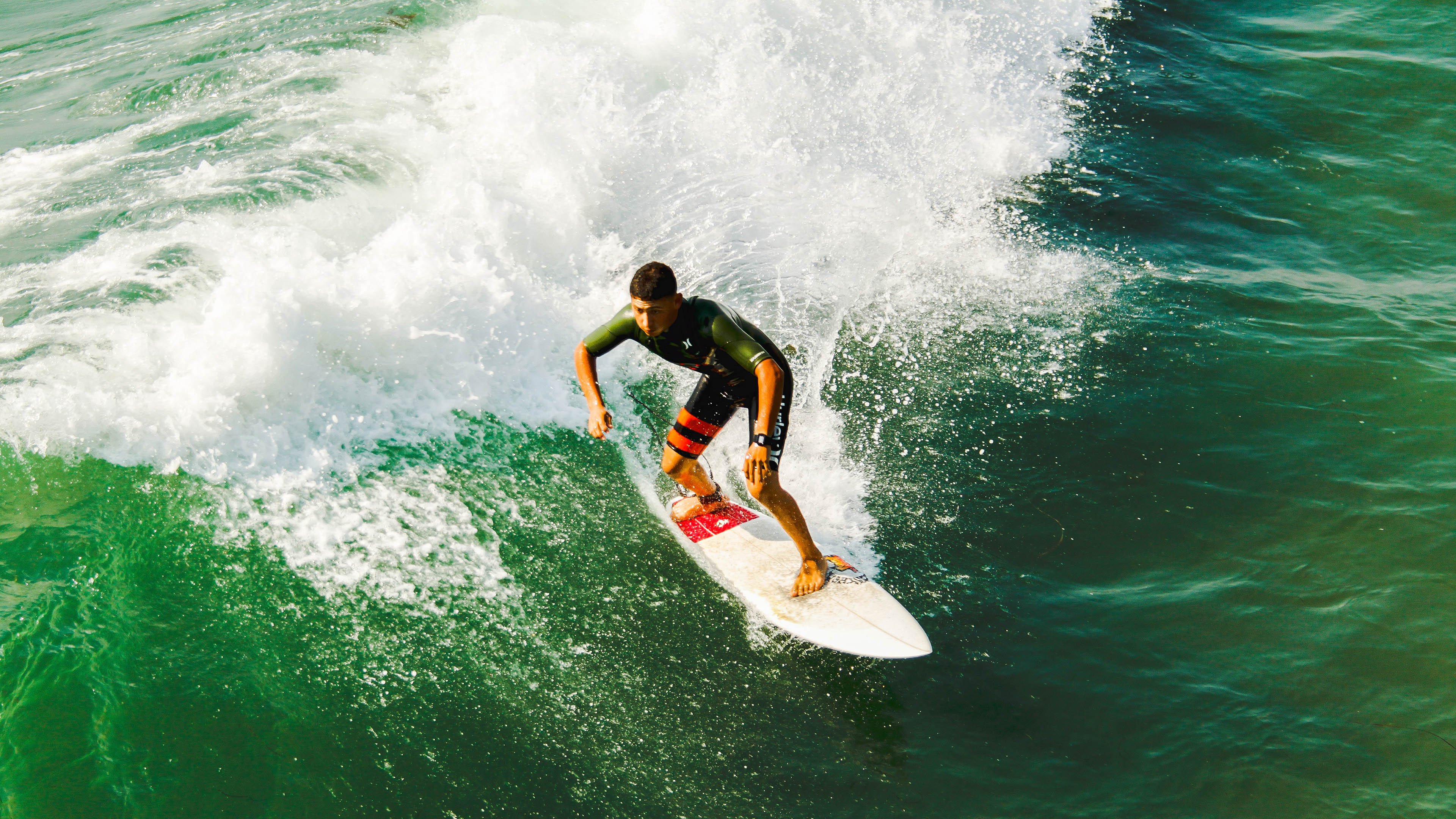CBA再迎大牌!NBA超级中锋加盟,冠军悬念或被彻底改写,nba的超级中锋